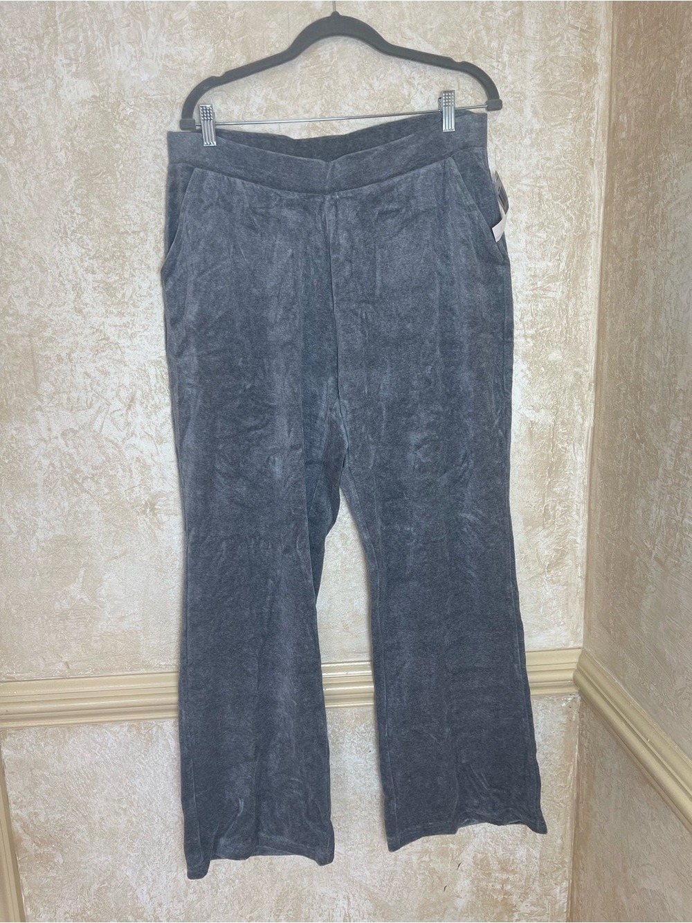 Charter Club Women Grey Velour Plush Lounge Pants Size 0X Cozy Casual NWT - Picture 2 of 10